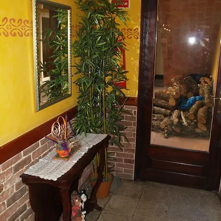 Konukevi Barnes Santa Cristina d'Aro